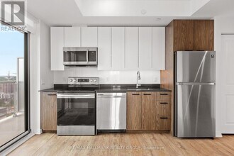 192 Bronson Ave in Ottawa, ON - Building Photo - Building Photo