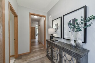 415 Delnor Glen Dr in St. Charles, IL - Building Photo - Building Photo