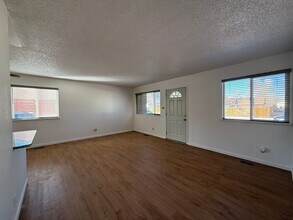 2406 Chimayo Dr in Colorado Springs, CO - Building Photo - Building Photo