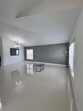 2823 Maguire Dr in Kissimmee, FL - Building Photo - Building Photo