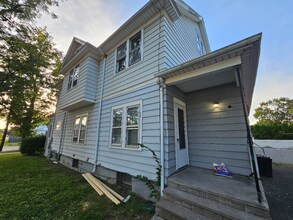 55-57-57 Tompkins St, Unit 57 in Binghamton, NY - Building Photo - Building Photo