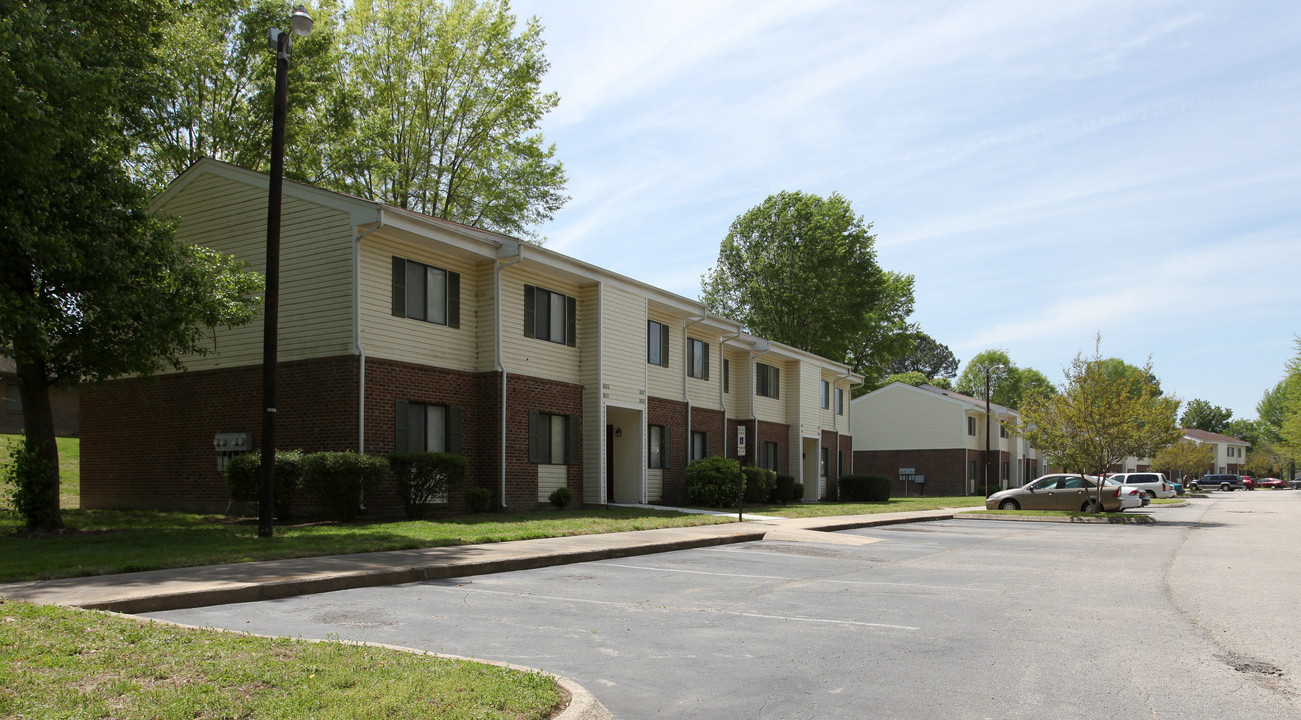 Alexander Place Apartments in Wendell, NC - Building Photo