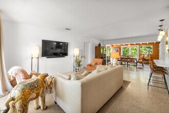 549 Fairwind Dr in North Palm Beach, FL - Building Photo - Building Photo