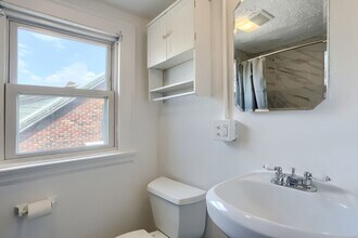 3409 Portola Ave in Pittsburgh, PA - Building Photo - Building Photo