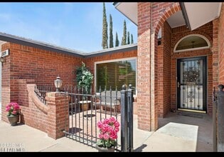 1809 Pueblo Alegre Dr in El Paso, TX - Building Photo - Building Photo