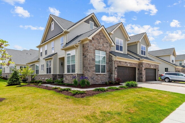 property at 3093 N Spurway Dr