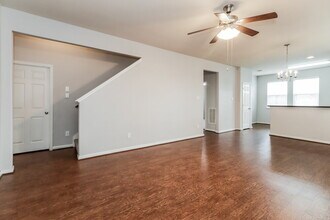 9446 Green Mills Dr in Houston, TX - Building Photo - Building Photo