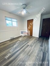 1275 Acredale Dr in Florissant, MO - Building Photo - Building Photo