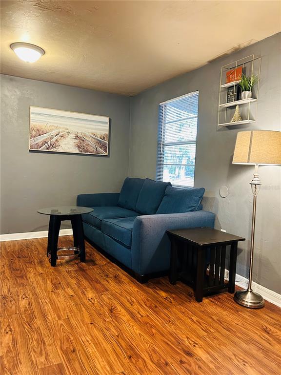 1027 SE 5th Ave in Gainesville, FL - Building Photo - Building Photo