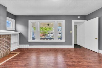 414 E 147th St in Cleveland, OH - Building Photo - Building Photo