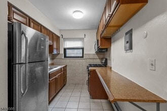 401 US-22 in Plainfield, NJ - Building Photo - Building Photo