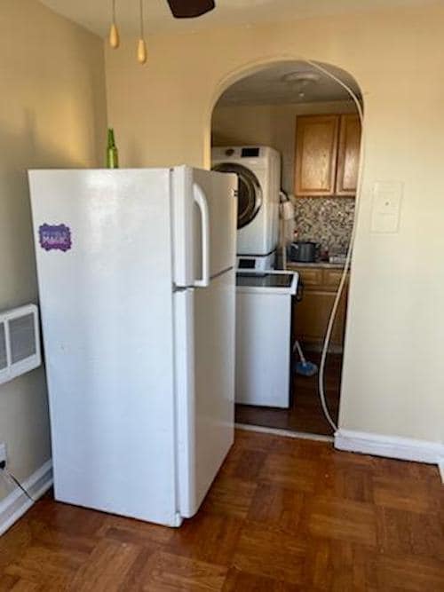 6550 N Gratz St, Unit A in Philadelphia, PA - Foto de edificio - Building Photo