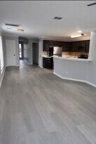 4640 Knoxville St in Houston, TX - Building Photo