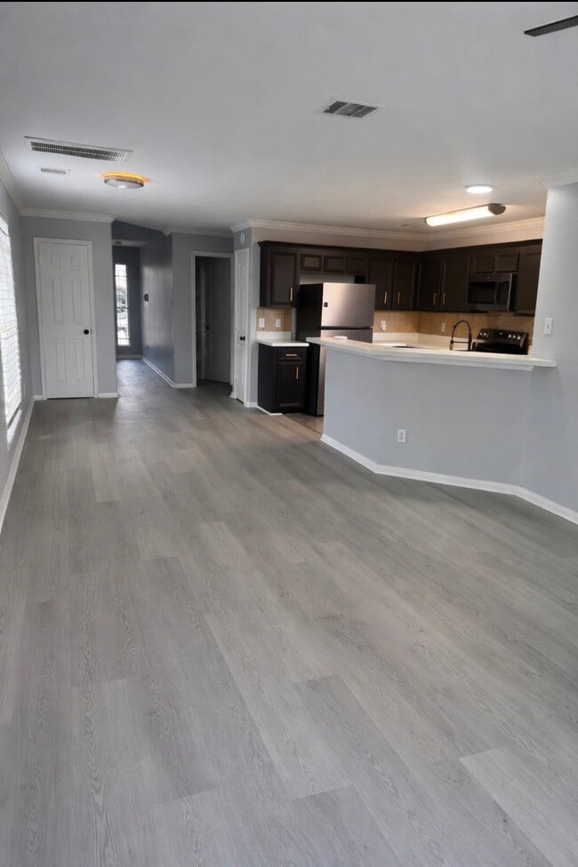 4640 Knoxville St in Houston, TX - Building Photo - Building Photo