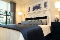 Pearl Greenway photo'