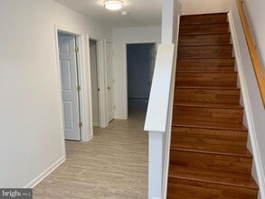 2952 Modano Ct in Fairfax, VA - Building Photo - Building Photo