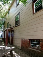 1381 W 116th St in Cleveland, OH - Foto de edificio - Building Photo
