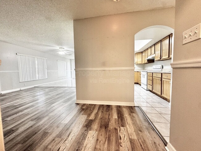 929 Louisiana Ave in St. Cloud, FL - Building Photo - Building Photo