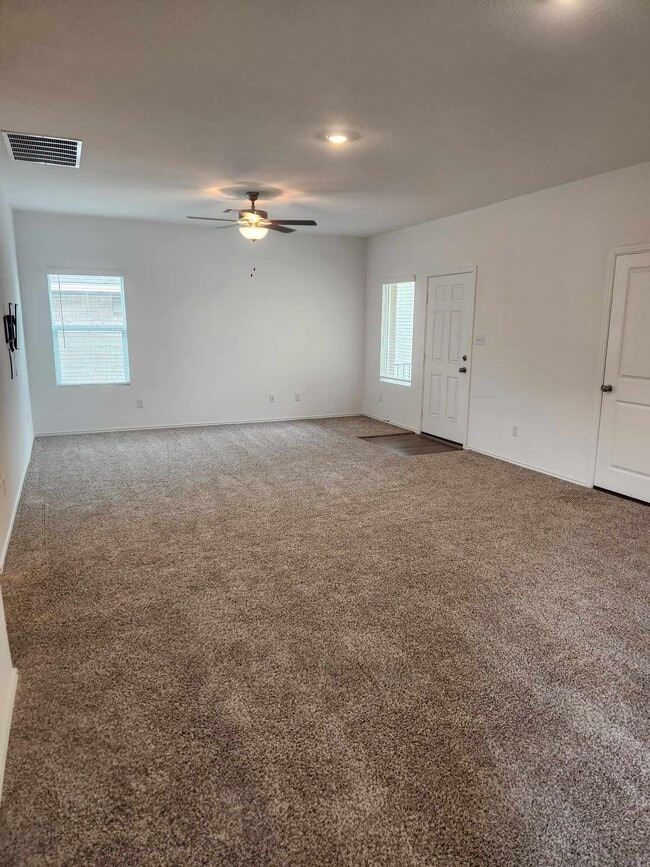 232 Standing Rock Ln in Marble Falls, TX - Building Photo - Building Photo