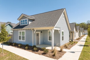 The Cottages at Greystone in Birmingham, AL - Building Photo