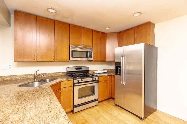 property at 6301 N Francisco Ave