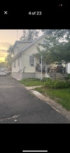 1368 High Ave in Roslyn, PA - Foto de edificio - Building Photo