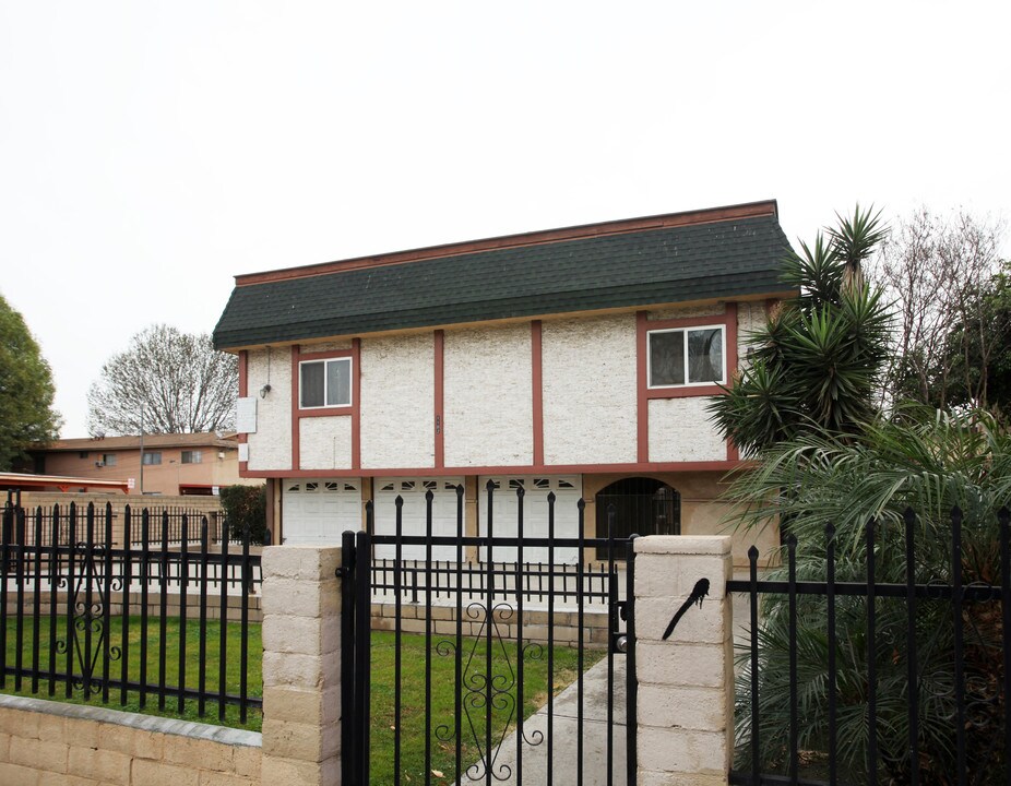 1102 Larimore Ave in La Puente, CA - Building Photo