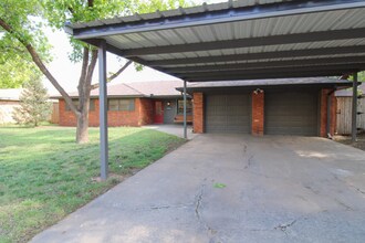 4633 30th St in Lubbock, TX - Building Photo - Building Photo