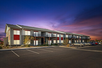 Sunland Flats in Phoenix, AZ - Building Photo - Building Photo