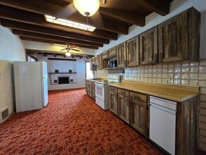 27633 W Frontage Rd in Santa Fe, NM - Building Photo - Building Photo