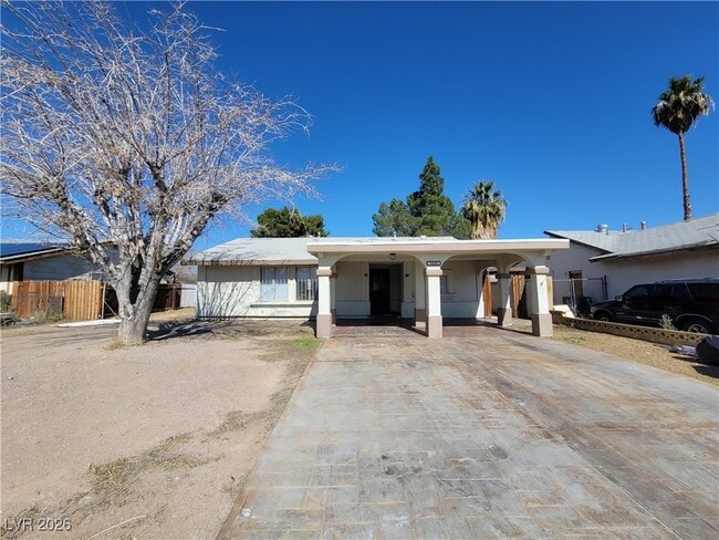 3908 Montebello Ave in Las Vegas, NV - Building Photo - Building Photo