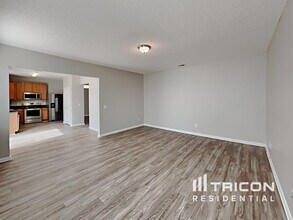 240 Bassett Loop in Columbia, SC - Building Photo - Building Photo
