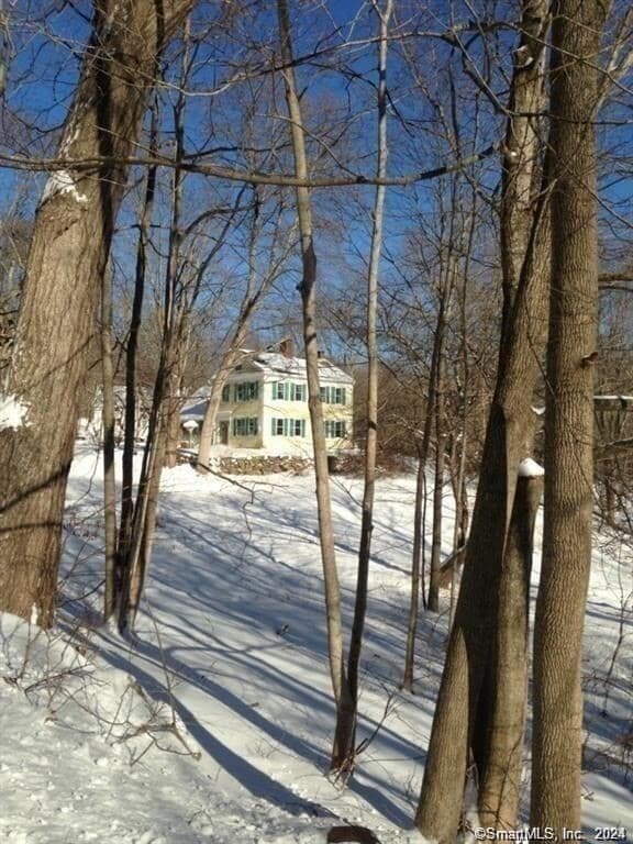 21 Page Rd in Pomfret, CT - Building Photo - Building Photo