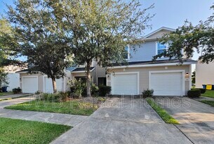 1555 Biscayne Bay Dr in Jacksonville, FL - Building Photo
