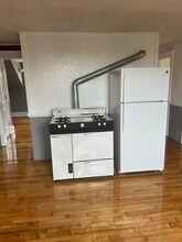 15 Pine St in Dudley, MA - Building Photo - Building Photo