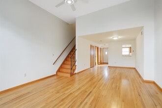 210 Pavonia Ave in Jersey City, NJ - Building Photo - Building Photo