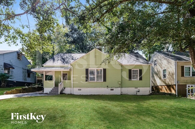 property at 390 Hillside Dr SW