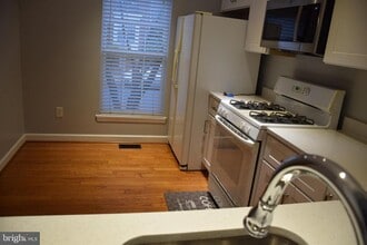 204 Poplar Spring Rd in Rockville, MD - Building Photo - Building Photo