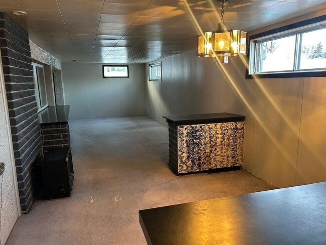 15321-15387 87 Ave NW in Edmonton, AB - Building Photo - Building Photo