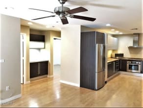 1850 E Maryland Ave, Unit 1850 E Maryland Ave #29 in Phoenix, AZ - Building Photo - Building Photo