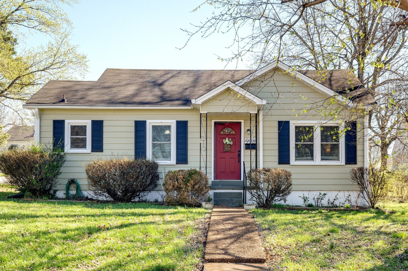 908 Locust St in Columbia, TN - Building Photo