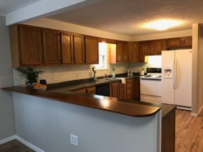 814 Rockwood Ave in Chesapeake, OH - Building Photo - Building Photo