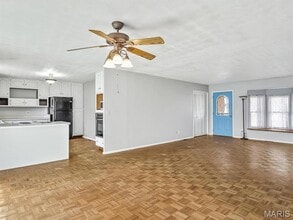 33 Vanderbilt Pl in O'Fallon, IL - Building Photo - Building Photo
