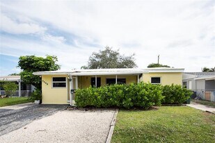 5448 NE 3rd Ter. in Fort Lauderdale, FL - Building Photo