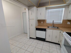 609 S State Rd 7 in Margate, FL - Building Photo - Building Photo