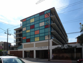 College Lodge in Charleston, SC - Building Photo - Building Photo