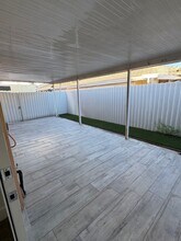 6953 W 36th Ave, Unit 101 in Hialeah, FL - Foto de edificio - Building Photo