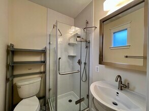 4126 Lee Hwy in Arlington, VA - Building Photo - Building Photo