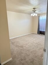 2215 W Samuel Dr in Taylorsville, UT - Building Photo - Building Photo