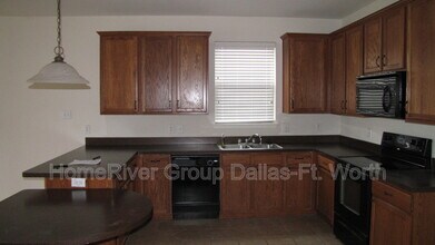 1141 Terrace View Dr in Fort Worth, TX - Building Photo - Building Photo
